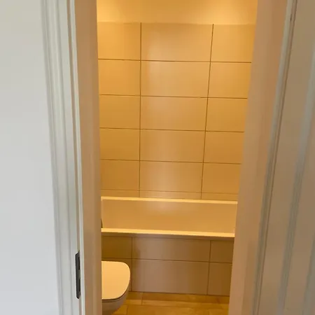 Mit Garagenplatz Am Obinger Apartment