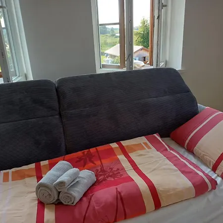 Appartement Mit Garagenplatz Am Obinger Obing
